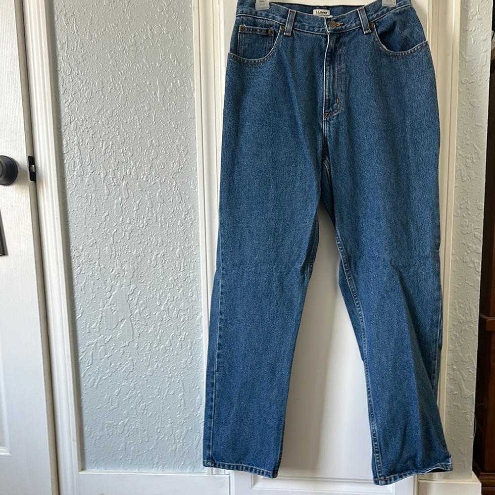 Classic Blue Denim Jeans. L.L. Bean size 8 women’s